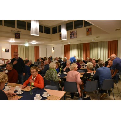 Bingo en loterij waren weer gezellig